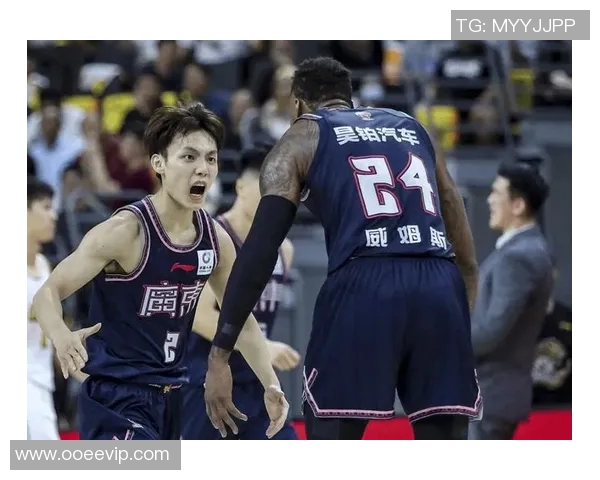 广东篮球明星排名揭晓谁将成为本赛季的最佳球员和新星之王